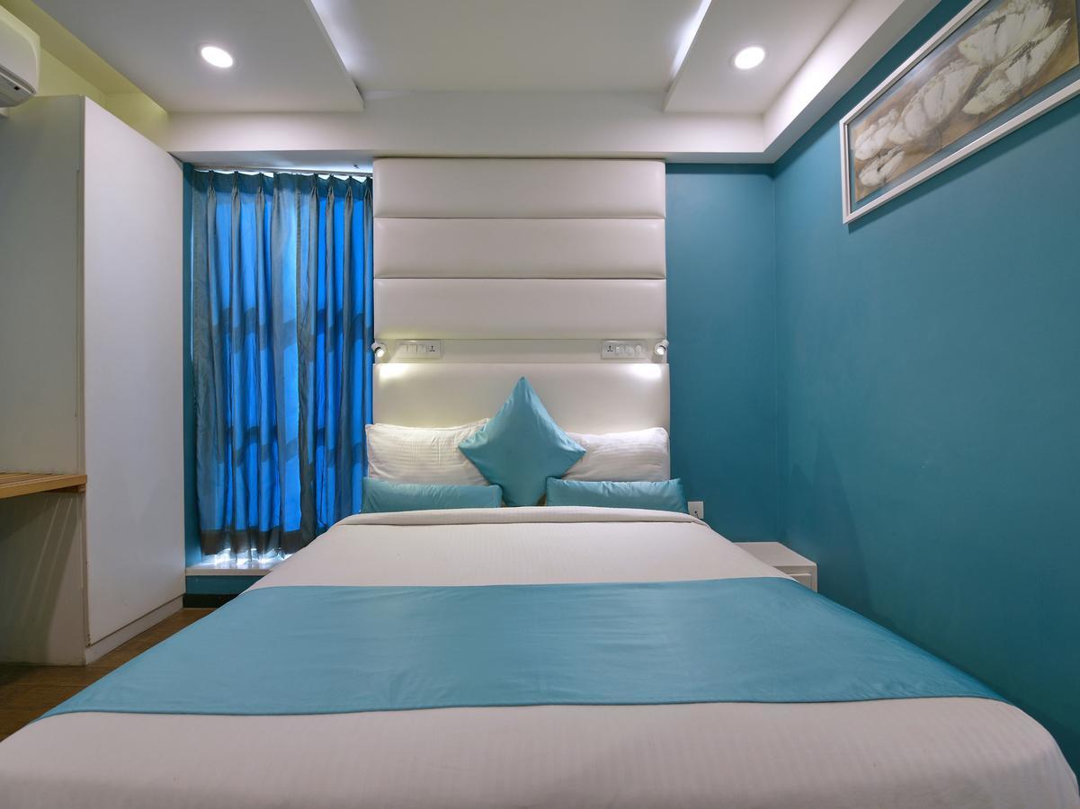Oyo 963 Hotel Rumaya Ujjain Eksteriør bilde